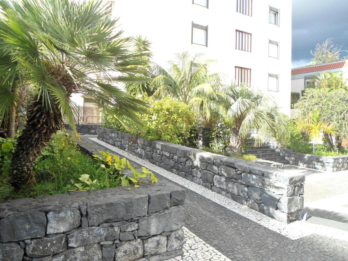Garden'S Apartment ฟุงชาล ภายนอก รูปภาพ